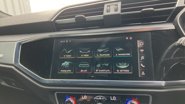 Audi Q3 35 TFSI S Line 5dr S Tronic Petrol Estate